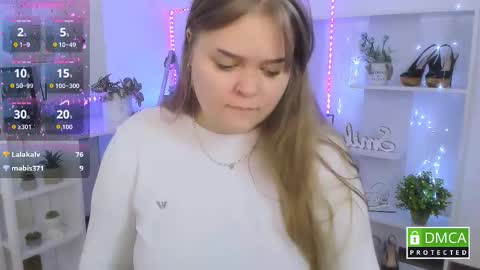 erica_love_ online show from January 18, 7:28 am