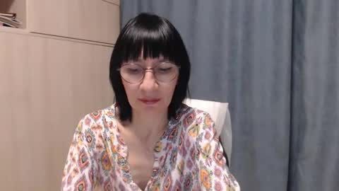 ericablack8 online show from February 22, 3:58 pm