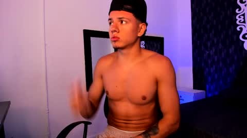 Erick  online show from April 2, 1:51 pm