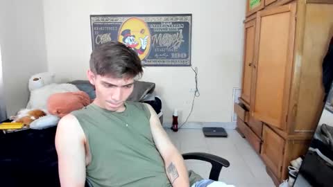 erick_de_rossee online show from May 20, 8:48 pm