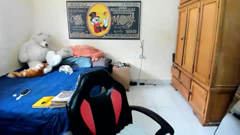 erick_de_rossee online show from March 20, 6:35 pm