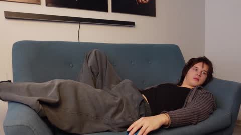 ERICK GRANT online show from February 4, 10:00 am