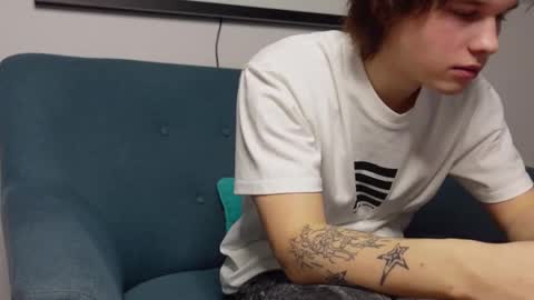 ERICK GRANT online show from February 26, 7:32 pm