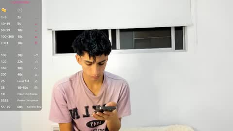 erick online show from May 19, 4:52 am