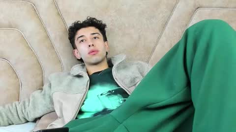 Erick online show from February 12, 12:33 pm