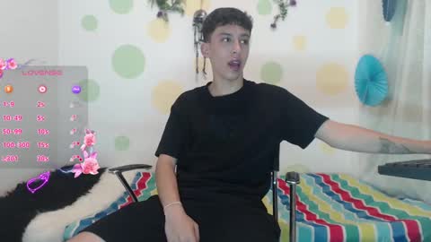 Jhon online show from December 5, 5:23 pm