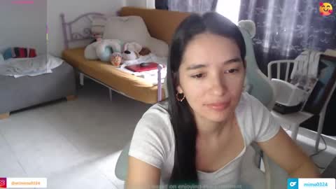 erina_1 online show from June 1, 6:20 pm