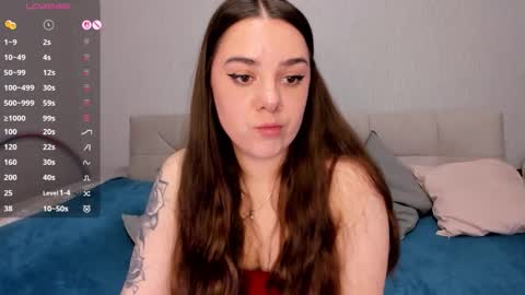 Erin online show from October 27, 7:08 am