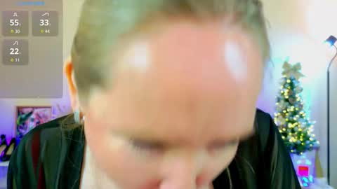 Erin online show from January 13, 5:43 pm