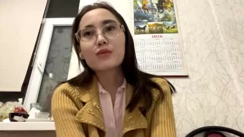 Luna online show from May 25, 8:59 pm