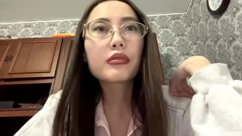 Luna online show from May 27, 4:26 pm
