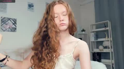Snapshot of erline_may chatting on October 9, 7:47 am Sofia online show from October 9, 7:47 am