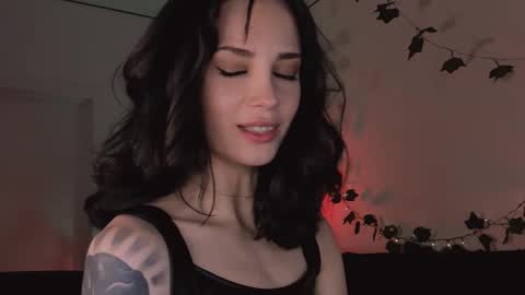 erohaze online show from October 31, 5:57 pm