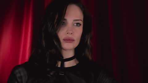 erohaze online show from December 4, 6:00 pm