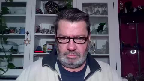 Erwins room welcome sound on online show from January 11, 5:07 pm