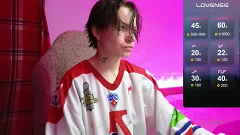 esajukyy online show from September 22, 1:04 pm