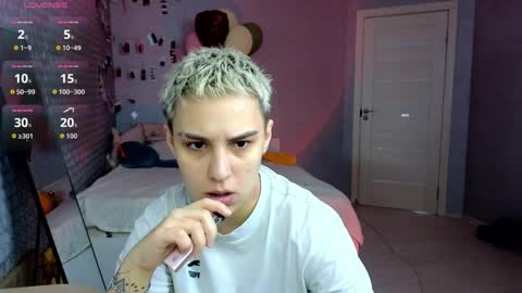 Amalia  Lexie online show from April 11, 11:03 am