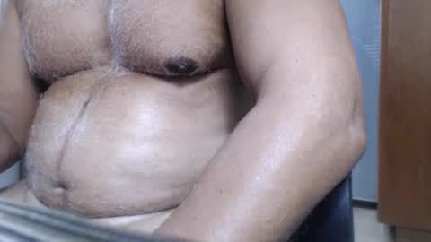 escorpion51 online show from December 29, 2:17 am