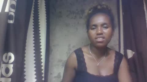 Snapshot of estanie chatting on October 1, 8:30 pm estanie online show from October 1, 8:30 pm