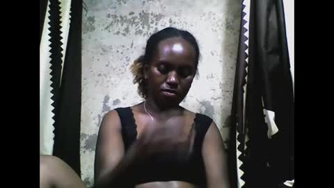 Snapshot of estanie chatting on September 14, 6:53 pm estanie online show from September 14, 6:53 pm