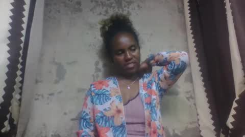 Snapshot of estanie chatting on September 26, 7:22 pm estanie online show from September 26, 7:22 pm