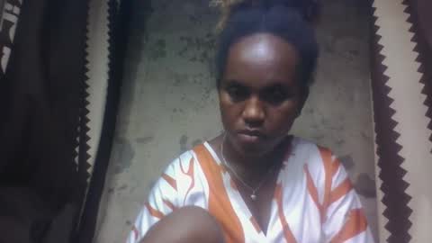 Snapshot of estanie chatting on October 2, 9:24 pm estanie online show from October 2, 9:24 pm