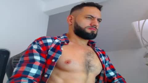 esteban online show from September 22, 4:22 pm