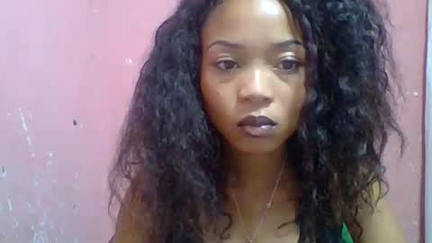 estelah20 online show from September 22, 1:04 pm