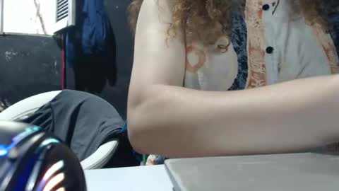 esteralcantara online show from February 8, 3:37 pm