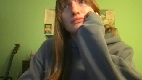 Snapshot of esthergreyplus chatting on February 23, 10:20 pm Esther Grey online show from February 23, 10:20 pm