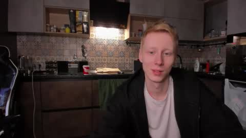 LOUIS online show from March 3, 7:26 am