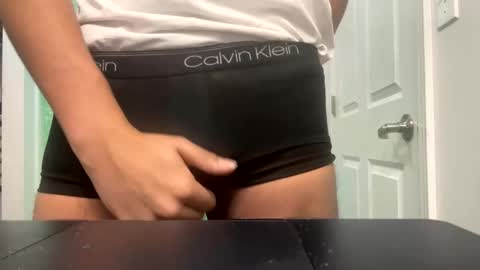 Angel online show from December 17, 4:43 pm