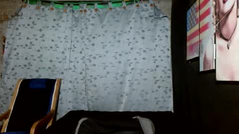 Snapshot of etha_bossx chatting on October 2, 6:07 pm ethanjobs online show from October 2, 6:07 pm