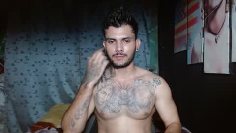 Snapshot of etha_bossx chatting on January 21, 12:15 am ethanjobs online show from January 21, 12:15 am