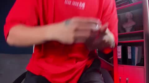 Etham online show from November 29, 3:19 pm