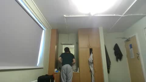 ethan404666 online show from April 13, 10:08 am