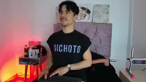 ethan  online show from March 18, 3:34 am