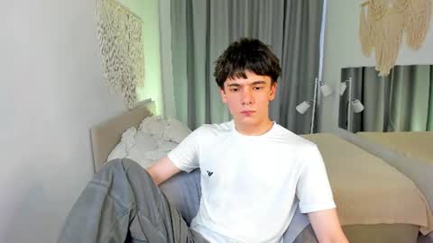 Ethan online show from August 2, 3:14 pm