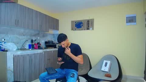 Jose online show from October 17, 7:29 pm