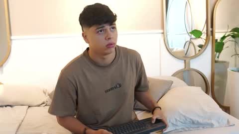 ethan_occonor online show from January 10, 11:15 am