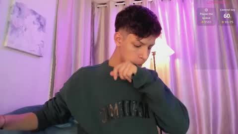Ethan online show from May 26, 11:16 am