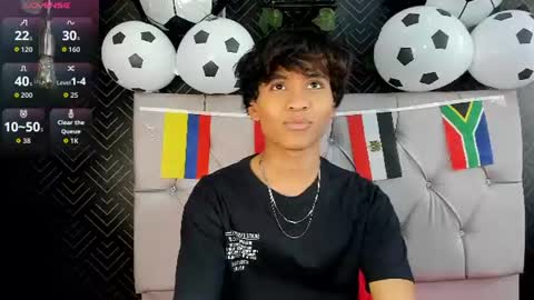 Ethan online show from July 8, 7:50 pm