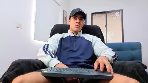 ethangreey1 online show from February 15, 3:11 pm