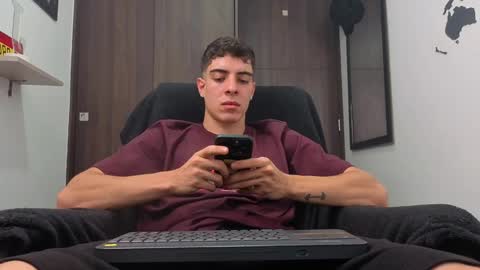 ethangreey1 online show from October 10, 4:02 pm