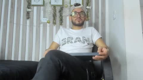 Ethan Grey online show from December 20, 11:17 am