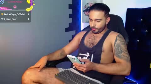 Ethan online show from January 7, 8:03 pm