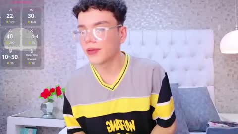 Snapshot of ethanleroyy chatting on September 23, 3:00 am Ethan Leroy online show from September 23, 3:00 am