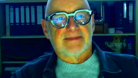 etonne online show from December 23, 11:05 am