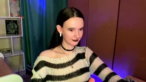 Kate online show from March 15, 1:25 pm