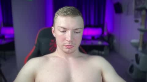 Eva and Iron online show from February 25, 10:02 pm